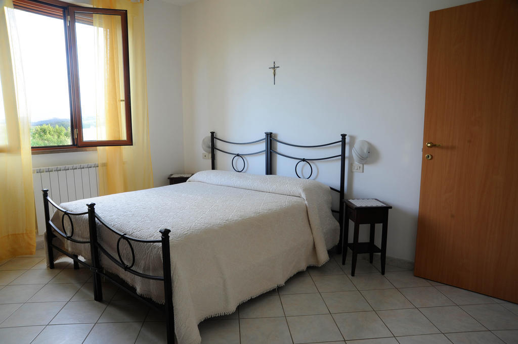 Poggio Delle Rose Tuscany Relais Chianciano Terme Rom bilde